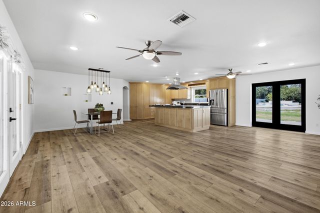 3312 E Flower Street, Phoenix, AZ 85018