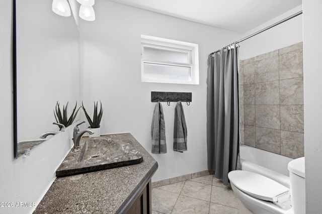 3312 E Flower Street, Phoenix, AZ 85018