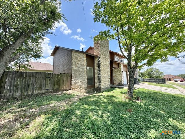 1302 Royal Crest Drive, Killeen, TX 76549