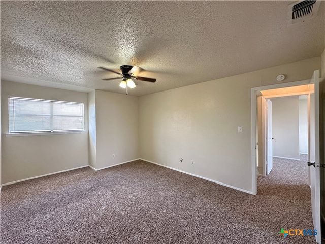 1302 Royal Crest Drive, Killeen, TX 76549