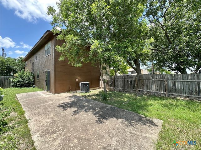 1302 Royal Crest Drive, Killeen, TX 76549