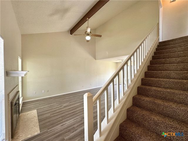 1302 Royal Crest Drive, Killeen, TX 76549