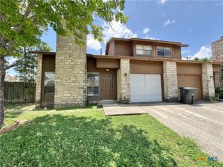 1302 Royal Crest Drive, Killeen, TX 76549