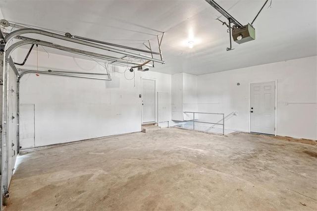 11809 E 48th Terrace, Kansas City, MO 64133