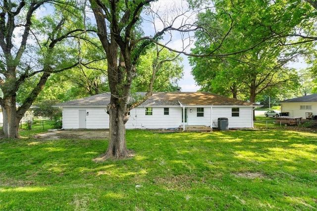 11809 E 48th Terrace, Kansas City, MO 64133