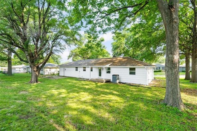 11809 E 48th Terrace, Kansas City, MO 64133