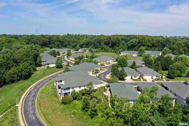 5723 W WOODBRIAR Lane, Peoria, IL 61615