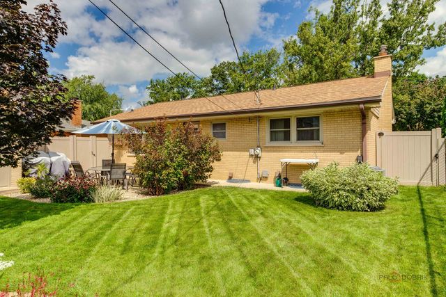574 GEORGE Street, Wood Dale, IL 60191