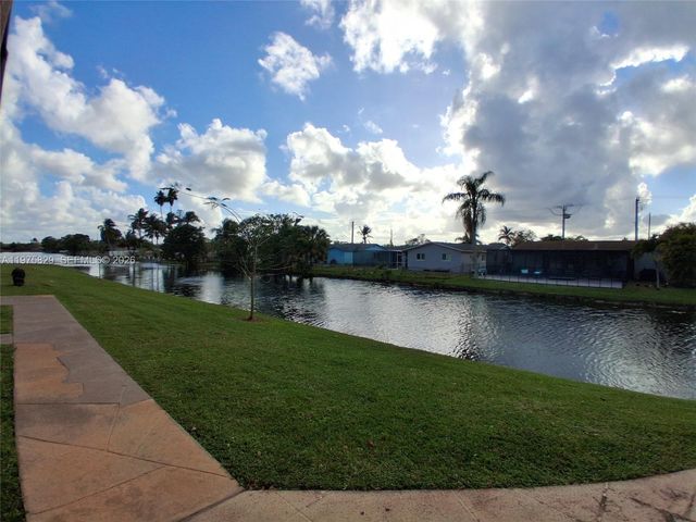 2635 NW 104th Ave 310, Sunrise, FL 33322