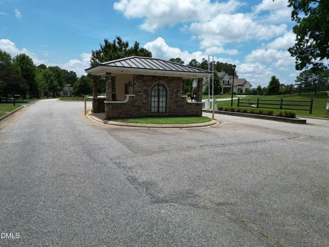297 Bonaventure Drive, Clayton, NC 27527