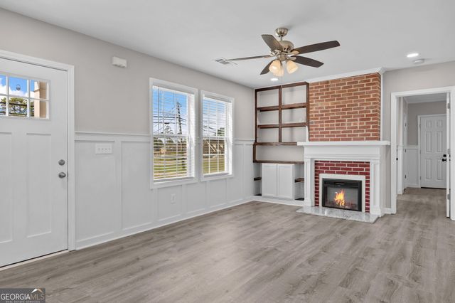 261 LaGrange Street, Newnan, GA 30263
