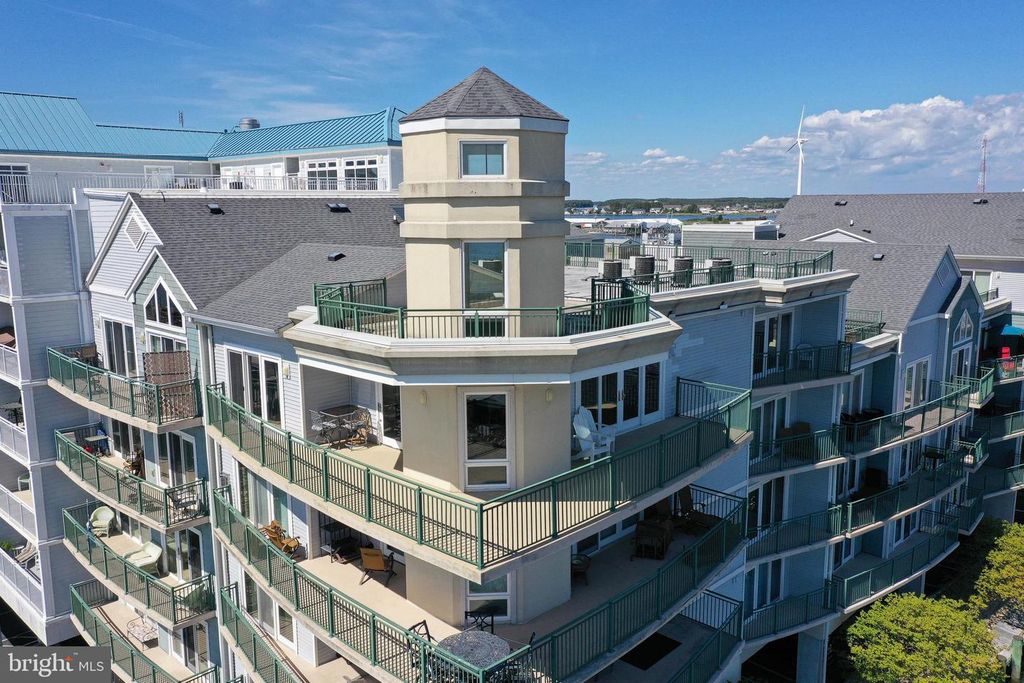1 Dock St Unit 402, Crisfield, MD 21817