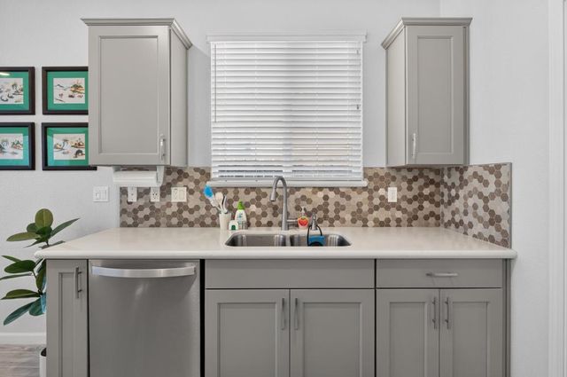 8138 Scrimshaw Way, Sacramento, CA 95829