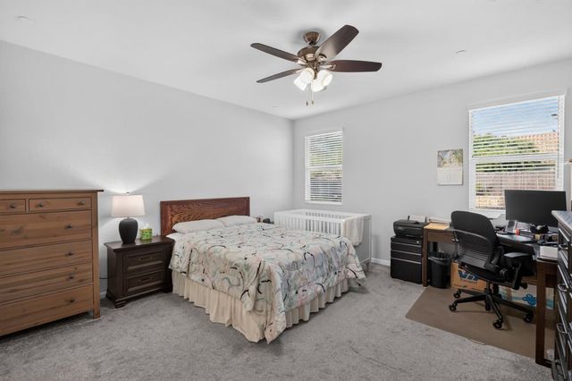 8138 Scrimshaw Way, Sacramento, CA 95829