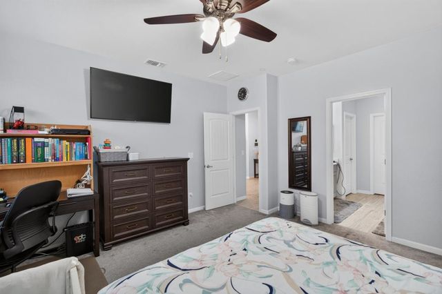 8138 Scrimshaw Way, Sacramento, CA 95829
