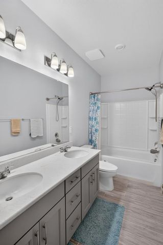 8138 Scrimshaw Way, Sacramento, CA 95829