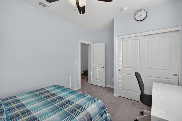 8138 Scrimshaw Way, Sacramento, CA 95829