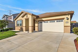 8138 Scrimshaw Way, Sacramento, CA 95829