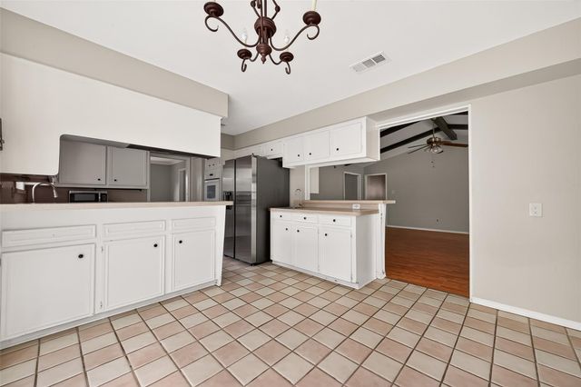 2003 Point Clear Court, Missouri City, TX 77459