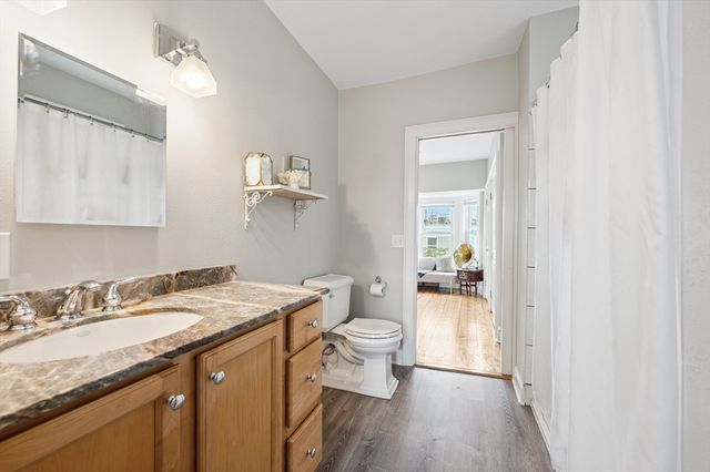 173 H St 2, Boston, MA 02127