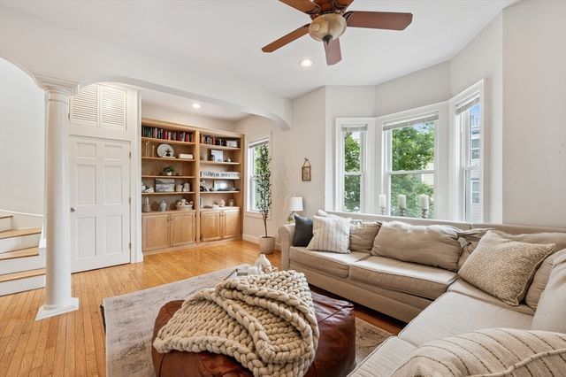 173 H St 2, Boston, MA 02127