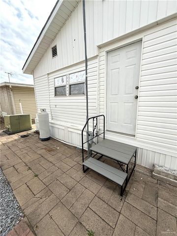 218 Harness Drive, Mission, TX 78574