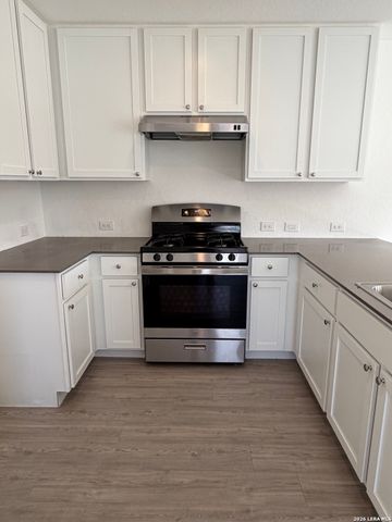 20418 Onyx Ring, San Antonio, TX 78264