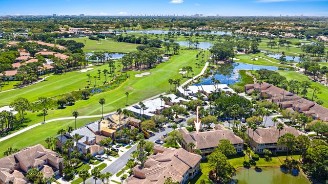 120 Legendary Circle, Palm Beach Gardens, FL 33418