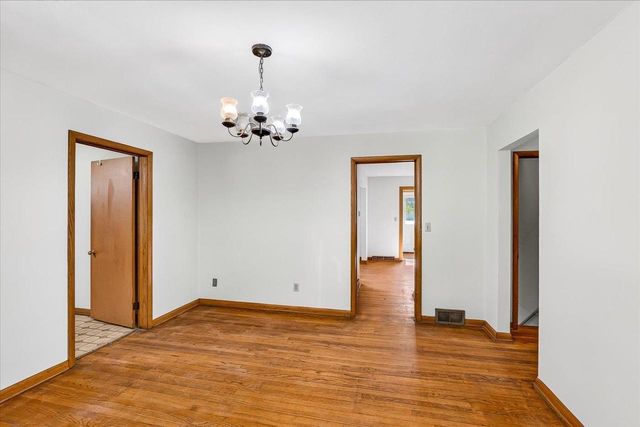 818 River Road, Deforest, WI 53532