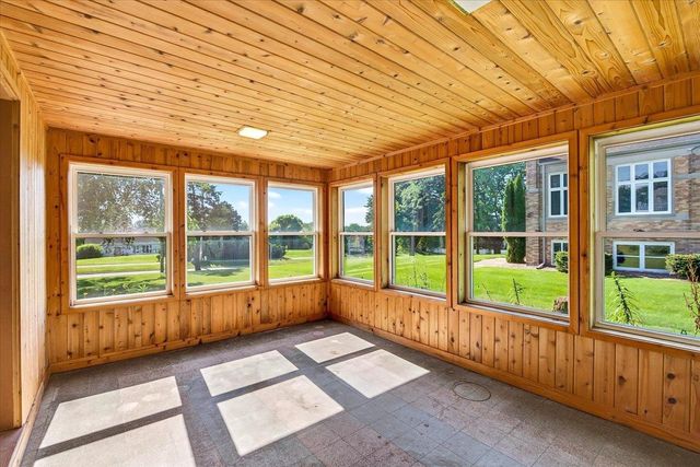 818 River Road, Deforest, WI 53532