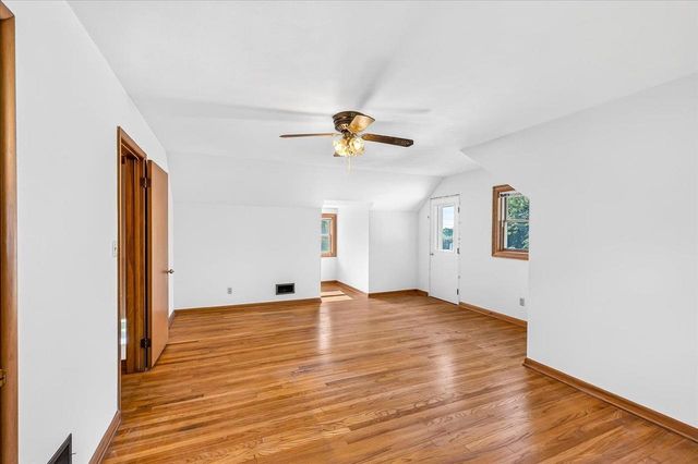 818 River Road, Deforest, WI 53532