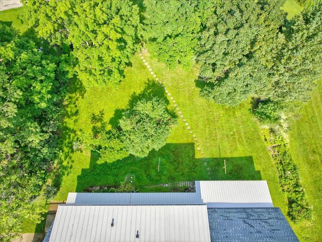 818 River Road, Deforest, WI 53532