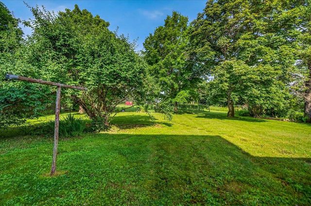 818 River Road, Deforest, WI 53532
