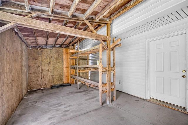 818 River Road, Deforest, WI 53532