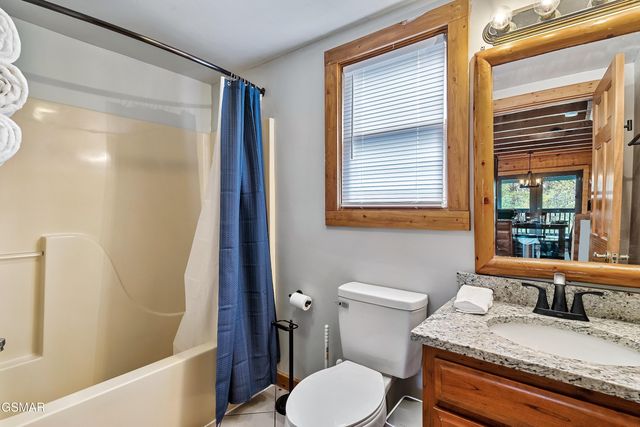 3860 Katelyns Lane, Sevierville, TN 37876