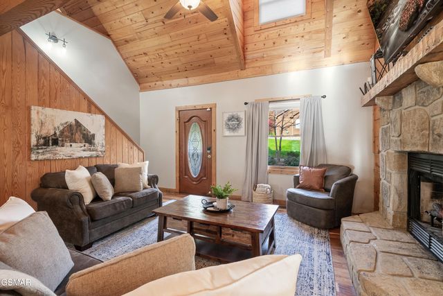 3860 Katelyns Lane, Sevierville, TN 37876