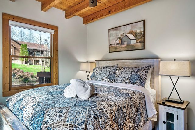 3860 Katelyns Lane, Sevierville, TN 37876