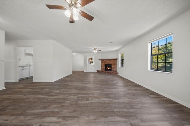 423 Pine Meadows Loop, Hot Springs, AR 71901