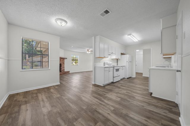 423 Pine Meadows Loop, Hot Springs, AR 71901
