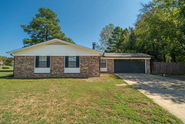 423 Pine Meadows Loop, Hot Springs, AR 71901