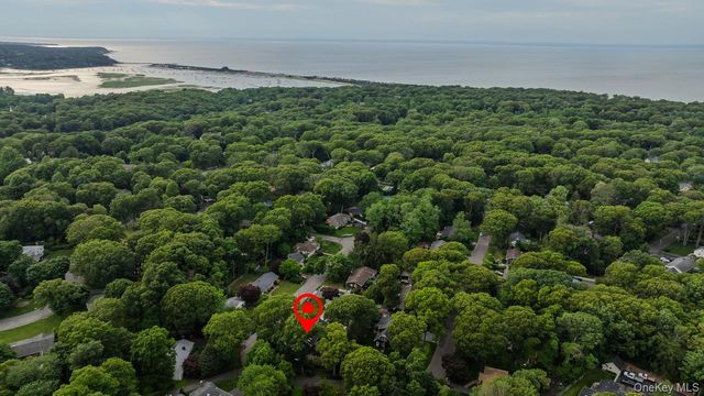 30 Marbeth Circle, Miller Place, NY 11764