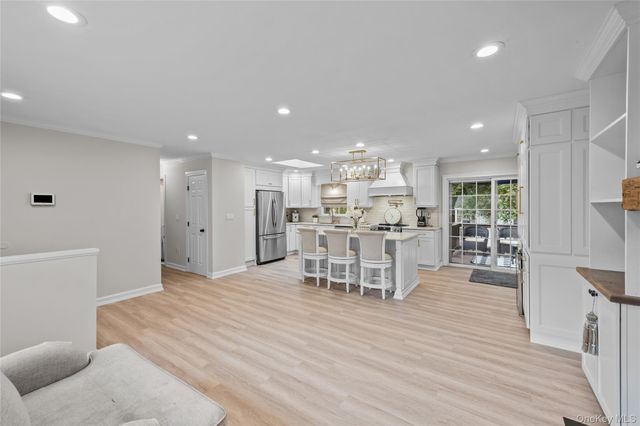 30 Marbeth Circle, Miller Place, NY 11764