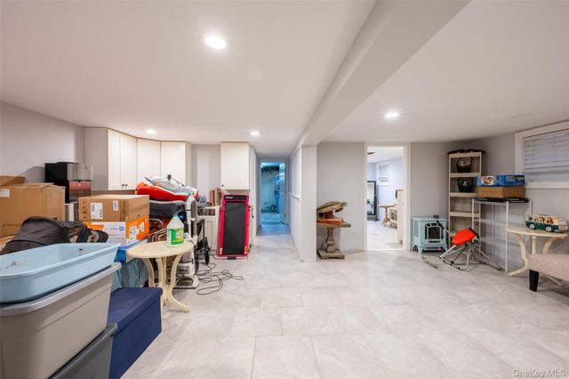 30 Marbeth Circle, Miller Place, NY 11764