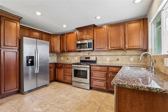 4510 E Cervato, Long Beach, CA 90815