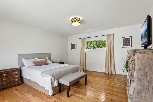 4510 E Cervato, Long Beach, CA 90815