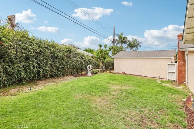 4510 E Cervato, Long Beach, CA 90815