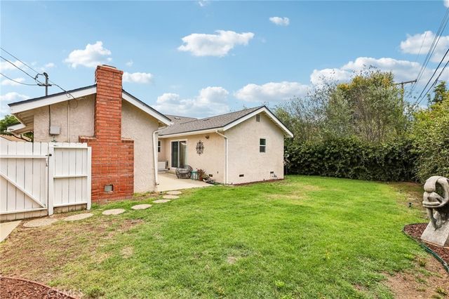 4510 E Cervato, Long Beach, CA 90815