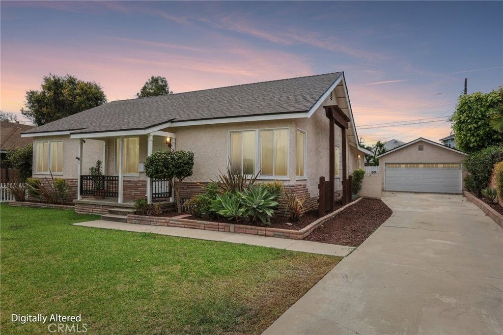 4510 E Cervato, Long Beach, CA 90815
