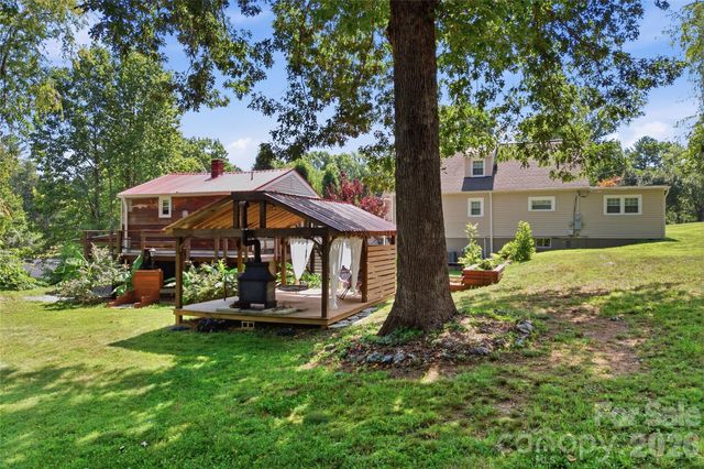 904 Bounous Street NW, Valdese, NC 28690