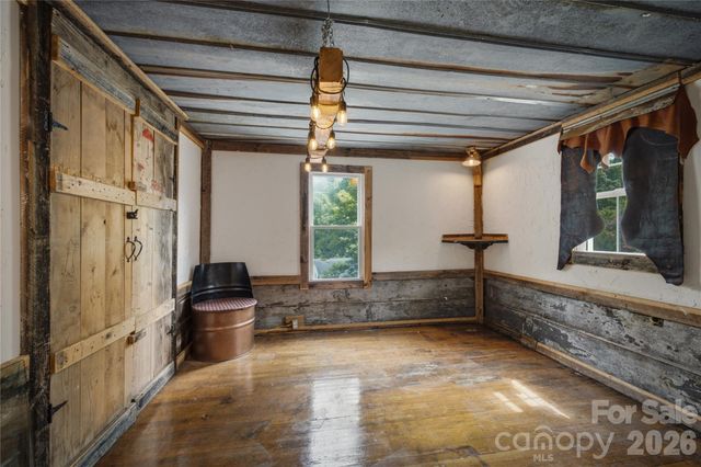 904 Bounous Street NW, Valdese, NC 28690